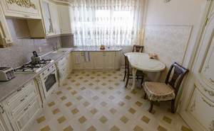 Дом 200м&sup2;, 1-этажный, участок 5500 сот.  