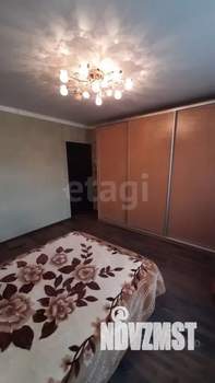 Дом 140м&sup2;, 2-этажный, участок 3 сот.  