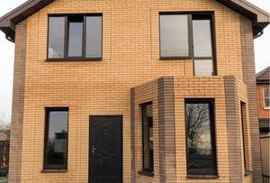 Дом 130м&sup2;, 2-этажный, участок 3 сот.  