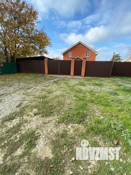 Дом 151м&sup2;, 2-этажный, участок 4 сот.  