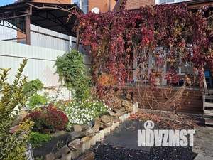 Дом 105м&sup2;, 2-этажный, участок 3 сот.  