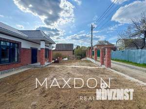 Дом 180м², 1-этажный, участок 6 сот.  