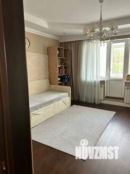 Дом 230м², 2-этажный, участок 3 сот.  