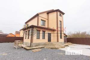 Дом 390м&sup2;, 3-этажный, участок 9 сот.  