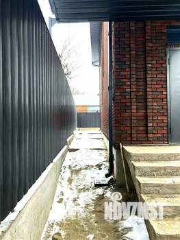 Дом 270м&sup2;, 3-этажный, участок 4 сот.  