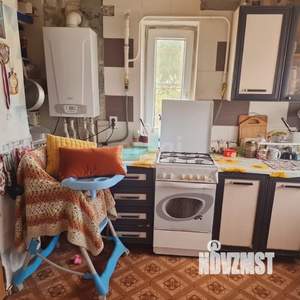 Дом 94м&sup2;, 2-этажный, участок 7 сот.  