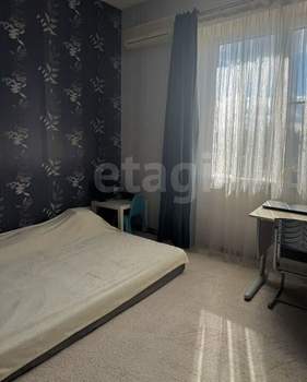 Дом 247м&sup2;, 2-этажный, участок 594 сот.  