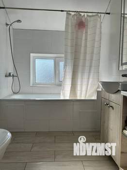 Дом 113м&sup2;, 2-этажный, участок 4 сот.  