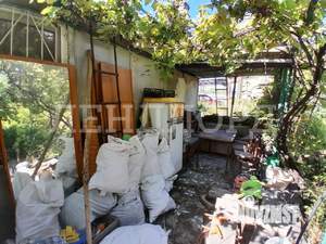 Дом 50м&sup2;, 2-этажный, участок 6 сот.  