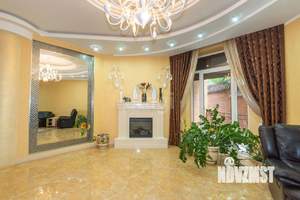 Дом 900м², 4-этажный, участок 9 сот.  