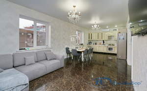 Дом 135м&sup2;, 2-этажный, участок 5 сот.  