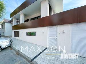 Дом 320м², 2-этажный, участок 4 сот.  