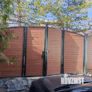 Дом 180м&sup2;, 2-этажный, участок 7 сот.  