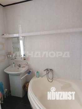 Дом 180м², 2-этажный, участок 4 сот.  