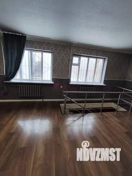 Дом 310м&sup2;, 2-этажный, участок 3 сот.  