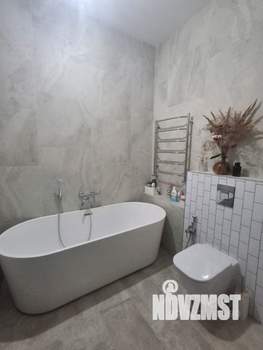 Дом 228м&sup2;, 2-этажный, участок 14 сот.  