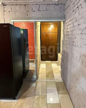 Дом 680м², 2-этажный, участок 14 сот.  