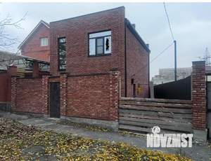 Дом 100м&sup2;, 2-этажный, участок 2 сот.  