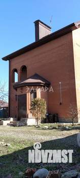 Дом 178м&sup2;, 3-этажный, участок 6 сот.  