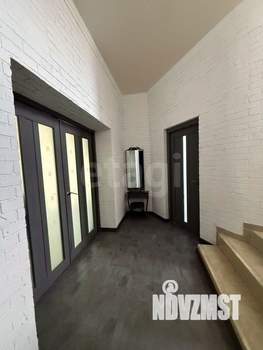 Дом 216м&sup2;, 2-этажный, участок 3 сот.  