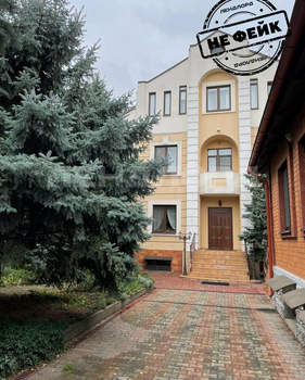 Дом 870м², 4-этажный, участок 2 сот.  
