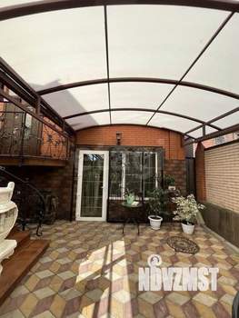 Дом 291м², 2-этажный, участок 3 сот.  