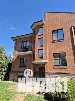 Дом 504м&sup2;, 3-этажный, участок 9 сот.  