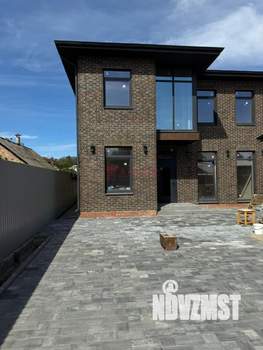 Дом 180м&sup2;, 2-этажный, участок 4 сот.  