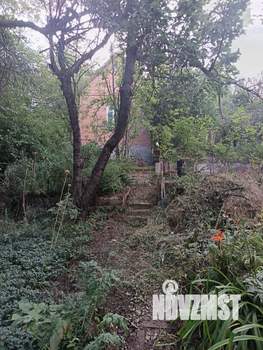 Дом 24м&sup2;, 2-этажный, участок 9 сот.  