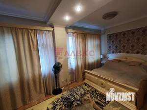 Дом 170м&sup2;, 2-этажный, участок 4 сот.  