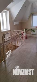 Дом 128м&sup2;, 2-этажный, участок 10 сот.  