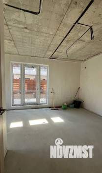 Дом 140м&sup2;, 2-этажный, участок 4 сот.  