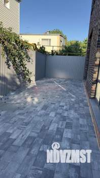 Дом 200м&sup2;, 2-этажный, участок 4 сот.  