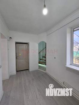 Дом 46м&sup2;, 2-этажный, участок 3 сот.  