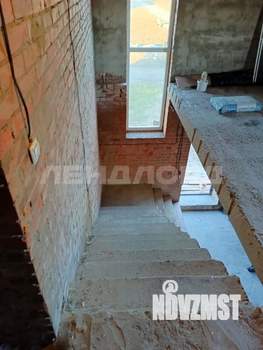 Дом 230м&sup2;, 2-этажный, участок 6 сот.  