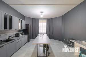 Дом 350м&sup2;, 3-этажный, участок 5 сот.  