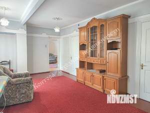 Дом 296м&sup2;, 2-этажный, участок 3 сот.  