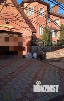 Дом 320м&sup2;, 2-этажный, участок 8 сот.  