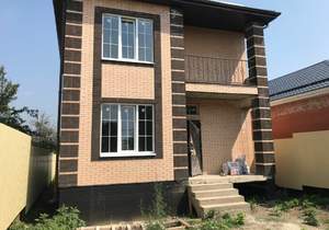 Дом 135м&sup2;, 2-этажный, участок 3 сот.  