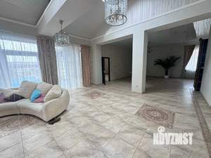 Дом 392м&sup2;, 2-этажный, участок 78 сот.  