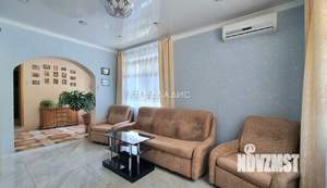 Дом 106м², 3-этажный, участок 3 сот.  