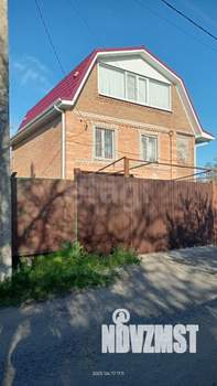 Дом 165м&sup2;, 2-этажный, участок 5 сот.  