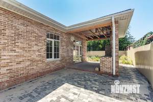 Дом 140м&sup2;, 1-этажный, участок 5 сот.  