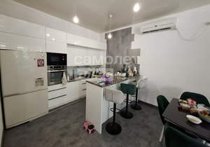 Дом 217м², 2-этажный, участок 3 сот.  