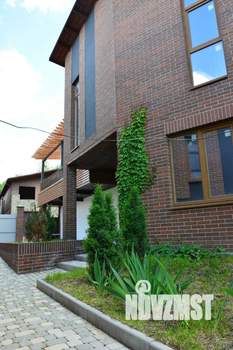 Дом 207м², 2-этажный, участок 5 сот.  