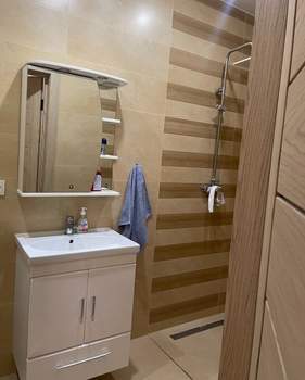 Дом 300м&sup2;, 2-этажный, участок 6 сот.  