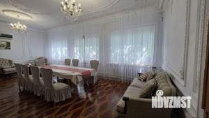 Дом 594м², 4-этажный, участок 5 сот.  