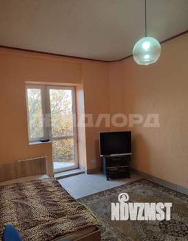 Дом 680м², 2-этажный, участок 14 сот.  