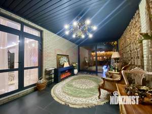 Дом 300м&sup2;, 2-этажный, участок 6 сот.  