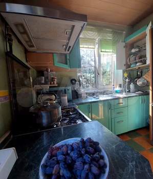 Дом 150м&sup2;, 3-этажный, участок 6 сот.  